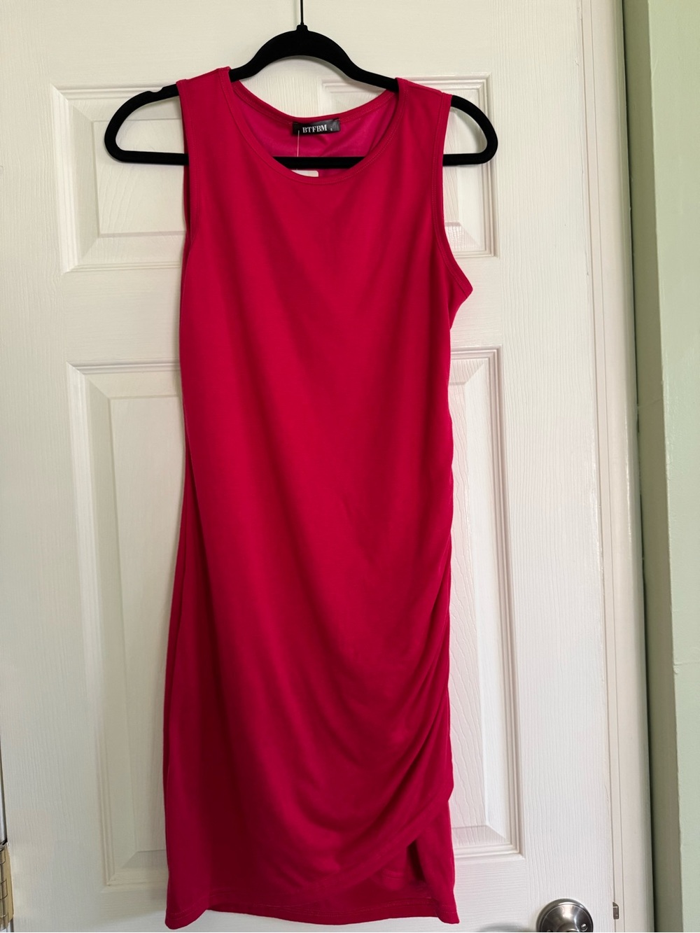 NWT BTFBM pink ruched midi dress - S